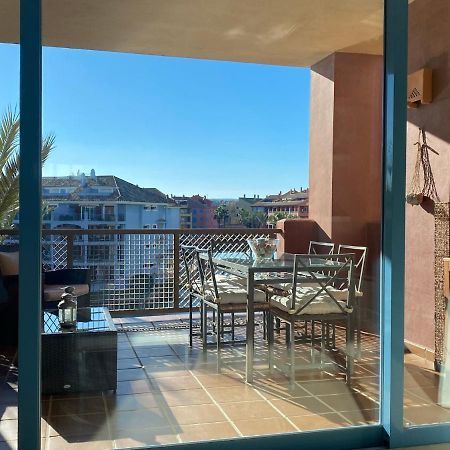 Apartamento Con Terraza Sobre La Marina De Sotogrande San Roque  Buitenkant foto