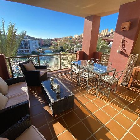 Apartamento Con Terraza Sobre La Marina De Sotogrande San Roque  Buitenkant foto