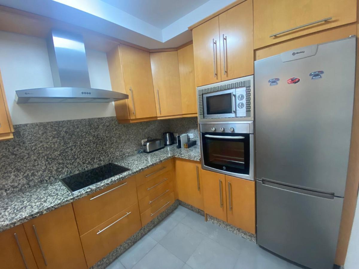 Apartamento Con Terraza Sobre La Marina De Sotogrande San Roque  Buitenkant foto