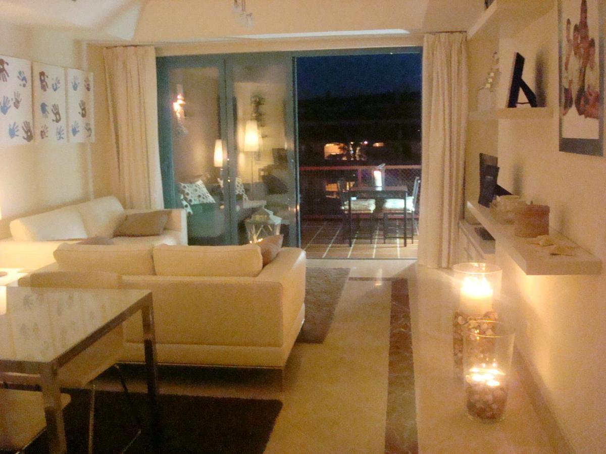Apartamento Con Terraza Sobre La Marina De Sotogrande San Roque  Buitenkant foto